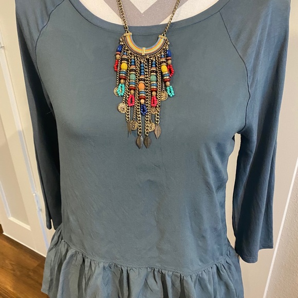 LOFT Peplum Top - Picture 2 of 8